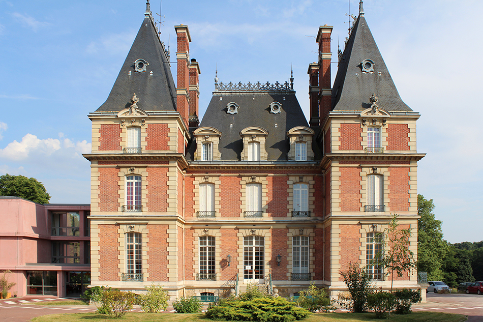 Le Chateau de la Fontaine aux Cossons Vaugrigneuse en images